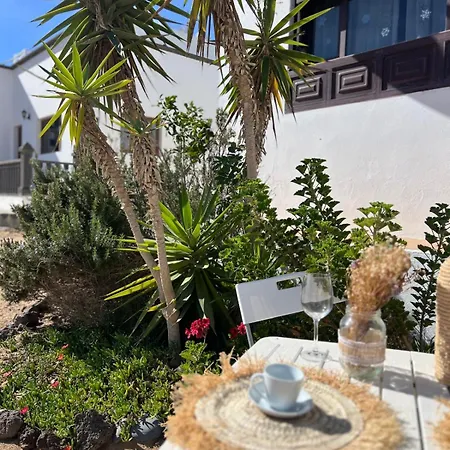 Casa Olga Apartment Caleta de Sebo Exterior photo